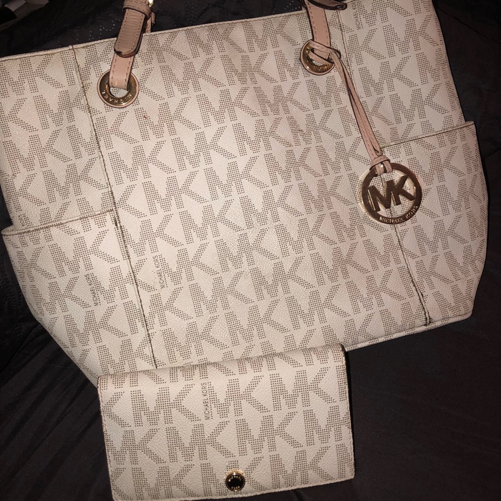 Authentic Michael kors bag and wallet